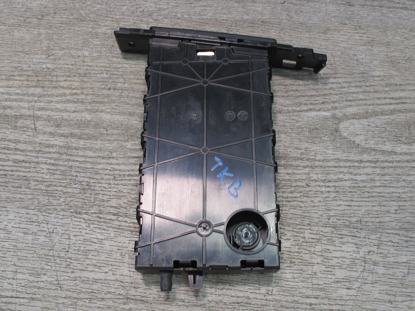 2008-2013 BMW E90 E92 E93 M3 328i 335i Dash Front Right CUP Holder 7127461