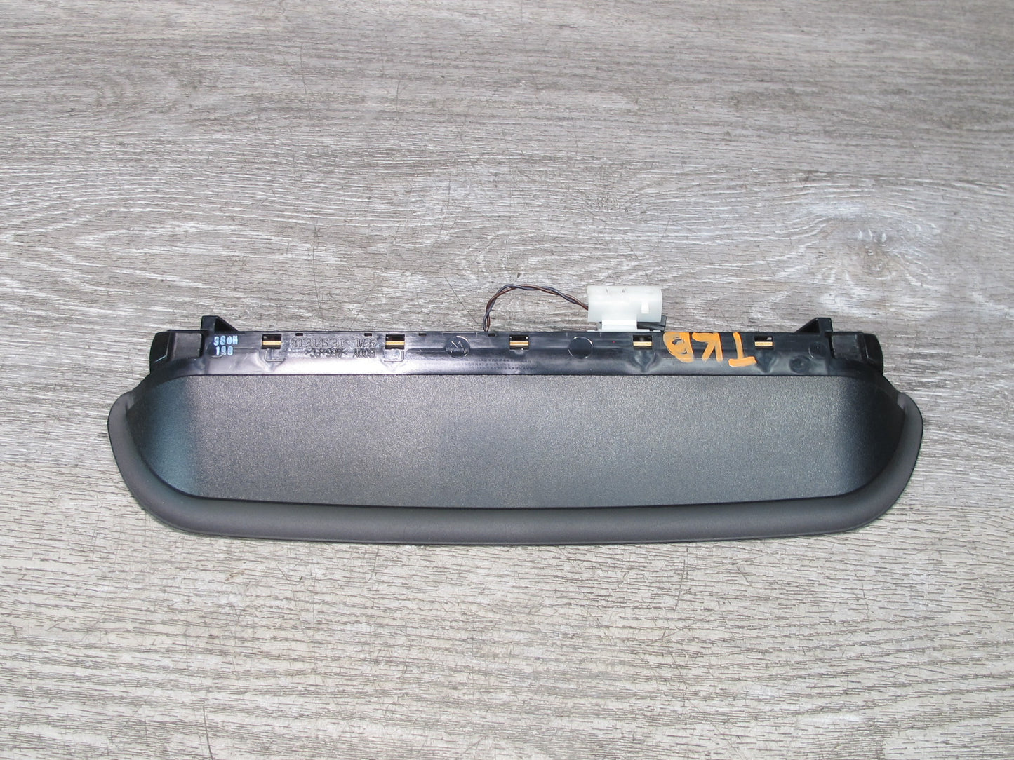 2008-2011 BMW E90 M3 328i 335i Rear Third 3RD Brake Light Lamp