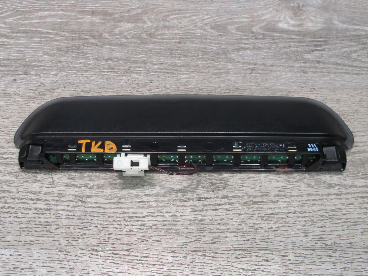 2008-2011 BMW E90 M3 328i 335i Rear Third 3RD Brake Light Lamp