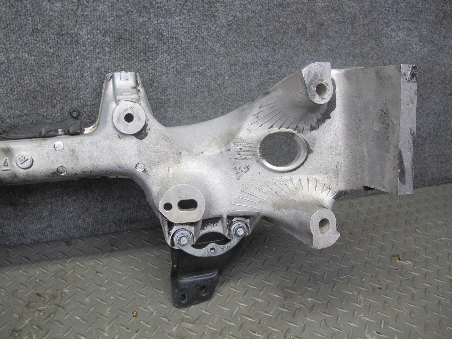 92-00 Lexus UZZ30L SC400 SC300 Front Engine Subframe Crossmember Carrier OEM