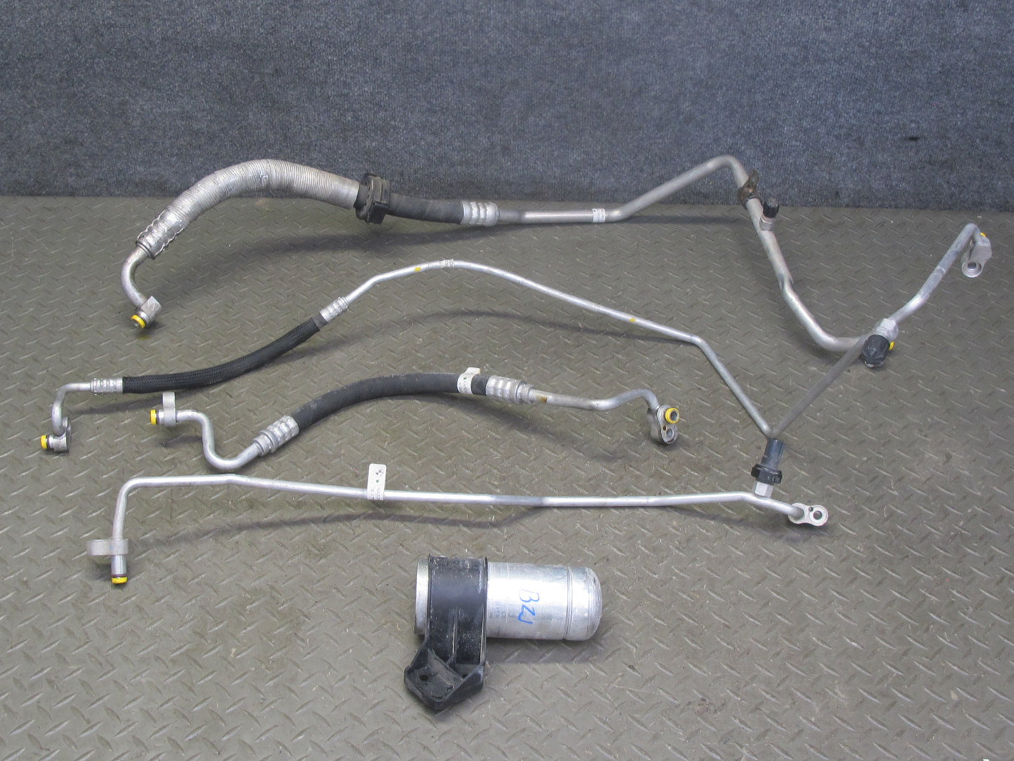 06-08 BMW E85 Z4 N52 3.0L Set of 5 A/C Air Condition Hose Pipe Line w Dryer OEM