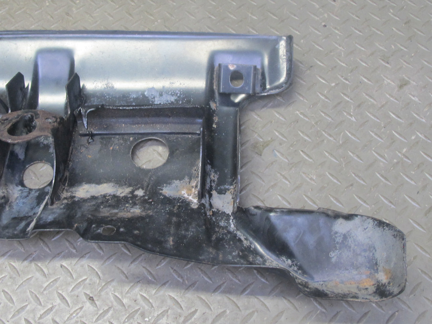 99-01 Isuzu Vehicross Front Lower Radiator Engine Skid Plate Shield OEM