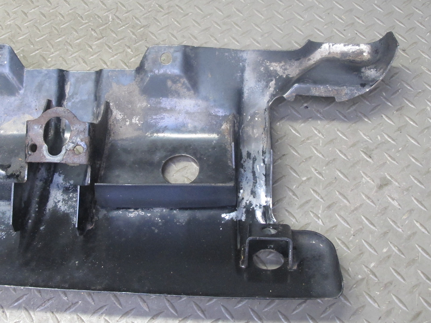 99-01 Isuzu Vehicross Front Lower Radiator Engine Skid Plate Shield OEM