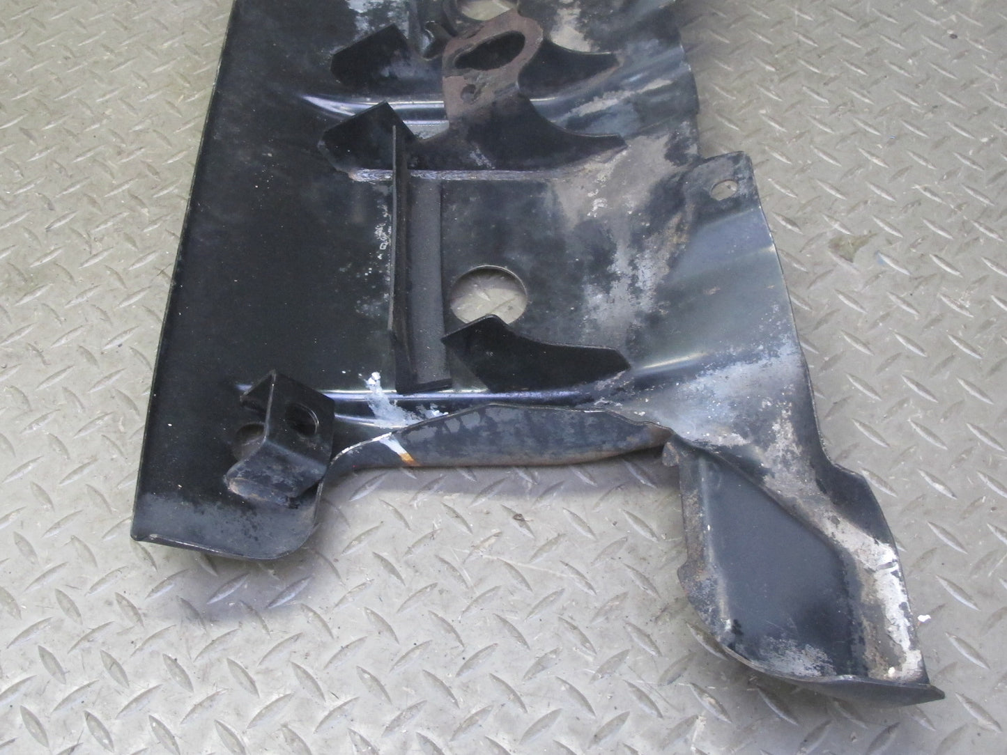 99-01 Isuzu Vehicross Front Lower Radiator Engine Skid Plate Shield OEM