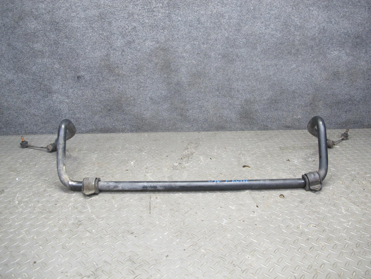 99-01 Isuzu Vehicross Front Suspension Stabilizer Anti Roll Sway Bar w Link OEM