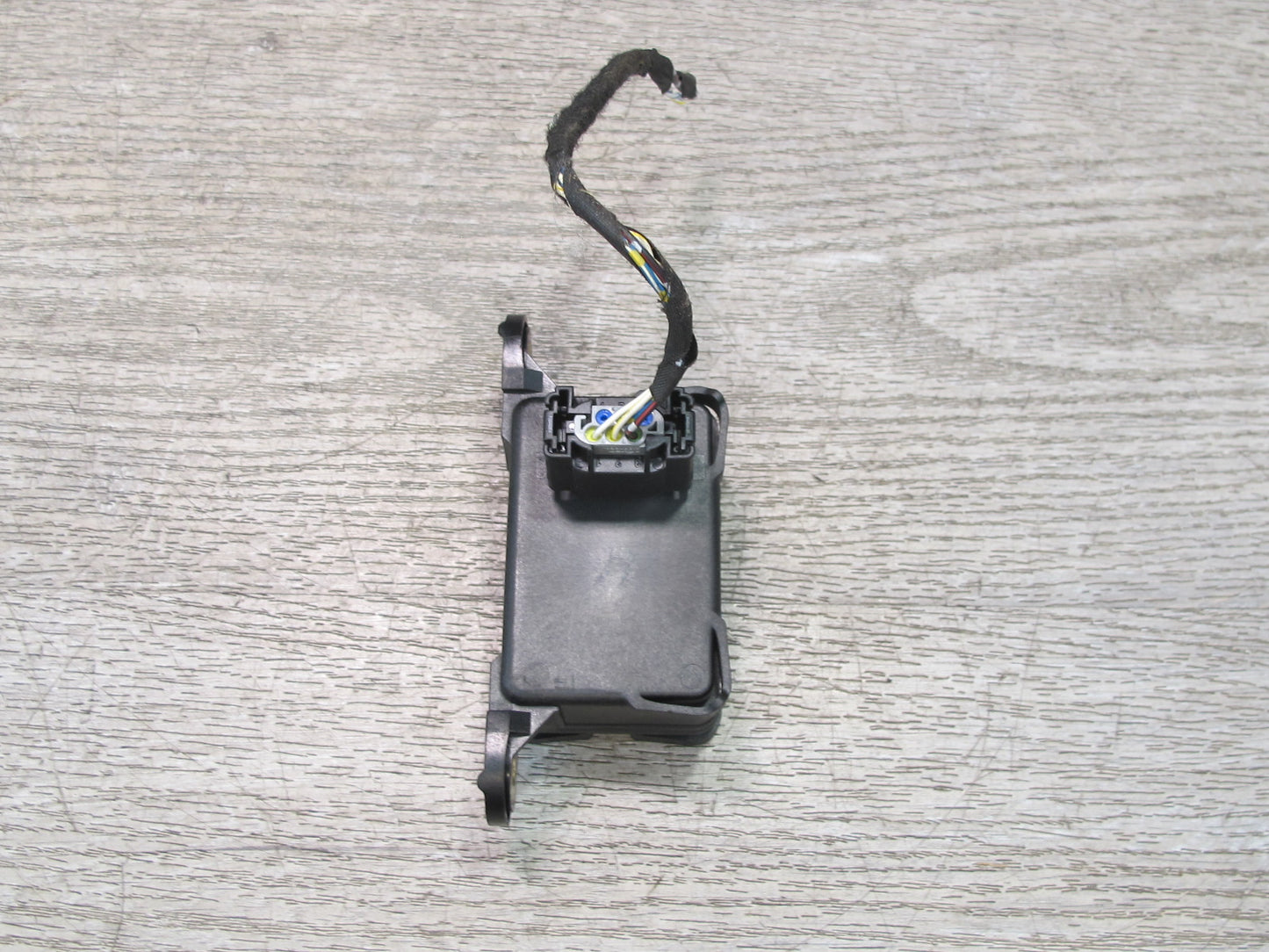 2008-2013 BMW E90 E91 E92 E93 M3 328i 335i YAW Turn Rate Acceleration Sensor