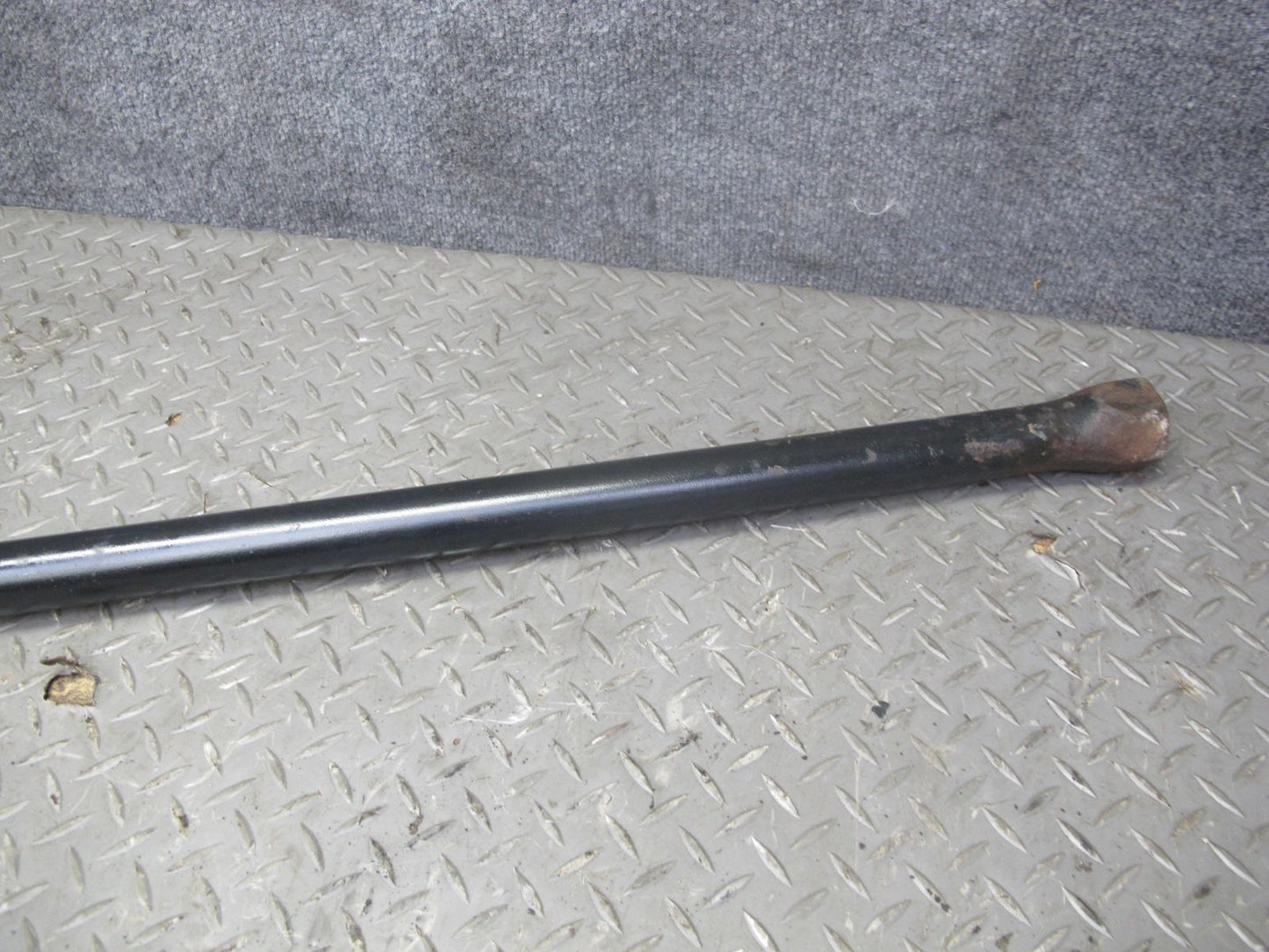 2003-2009 Hummer H2 Front Left or Right Torsion Bar Strut Brace w Mount
