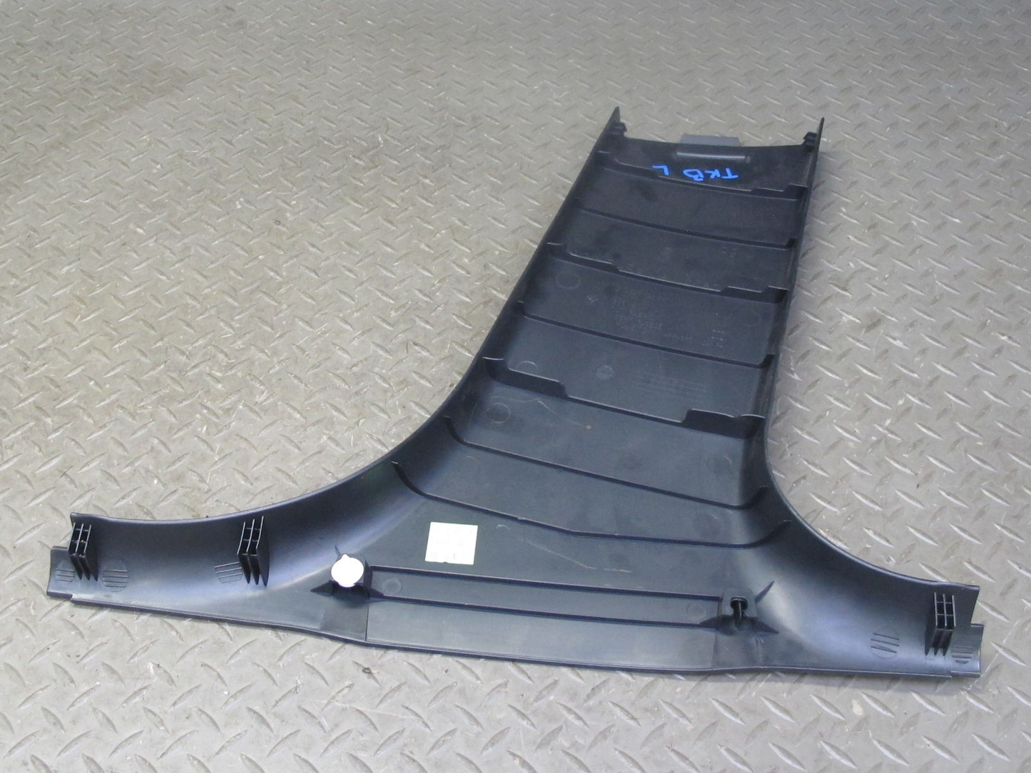 2008-2011 BMW E90 M3 328i 335i Interior B Pillar Lower Trim Panel Set of 2