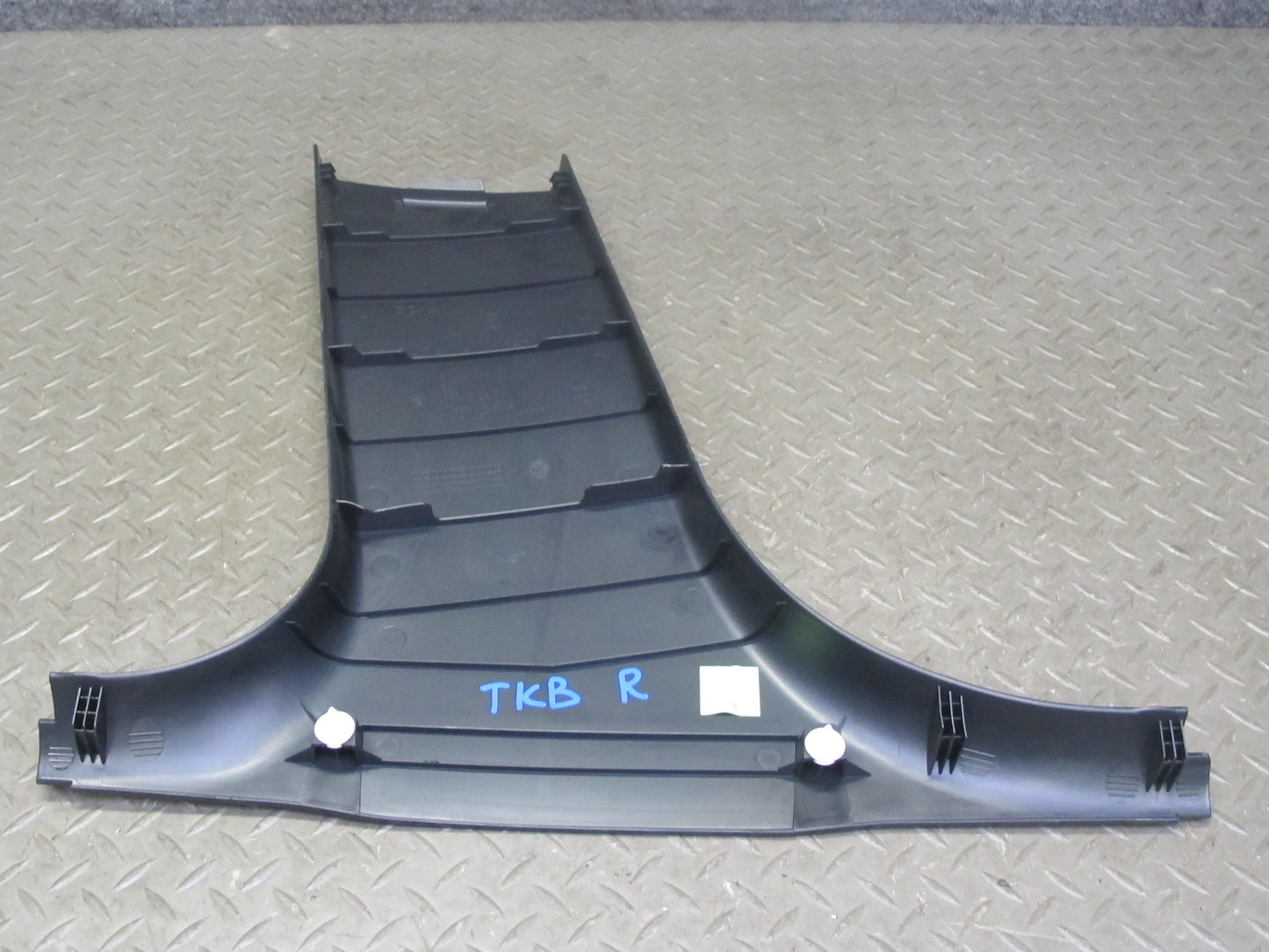 2008-2011 BMW E90 M3 328i 335i Interior B Pillar Lower Trim Panel Set of 2