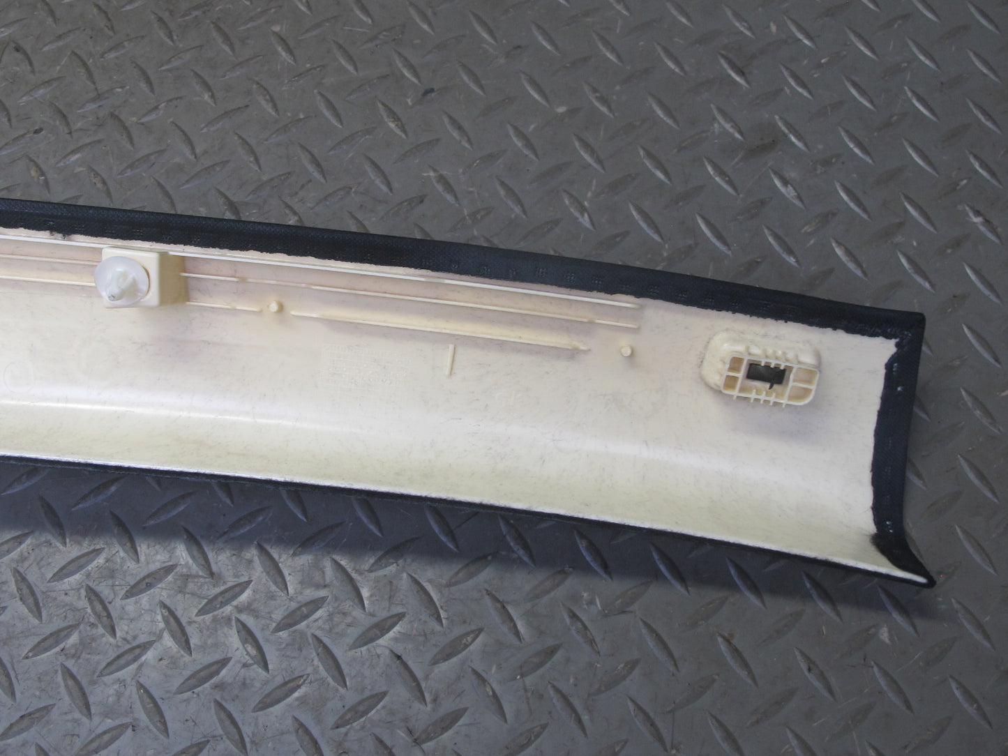 2008-2011 BMW E90 M3 328i 335i Front Interior A Pillar Trim Cover Panel Set of 2