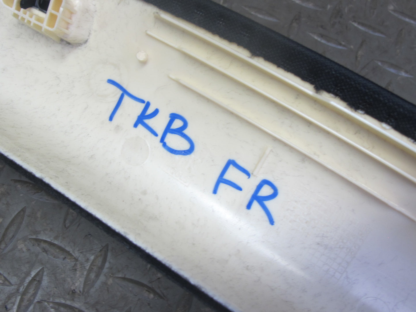 2008-2011 BMW E90 M3 328i 335i Front Interior A Pillar Trim Cover Panel Set of 2