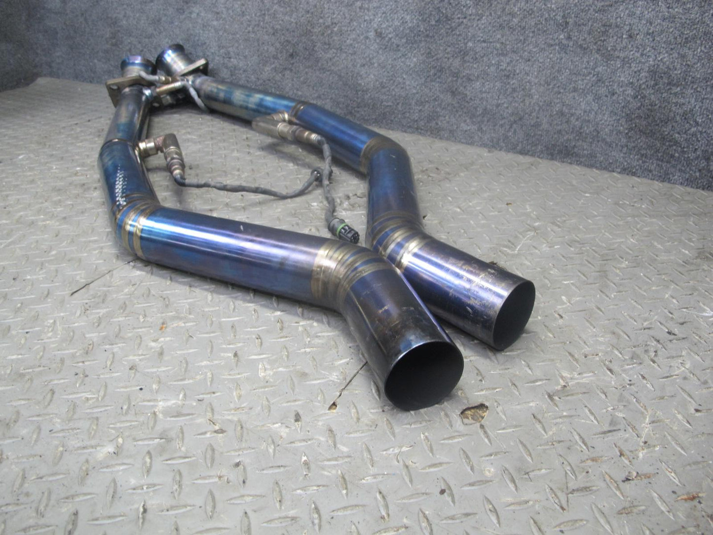 08-13 BMW E92 E90 M3 Titanium Catback Exhaust System w Carbon Tips Aftermarket