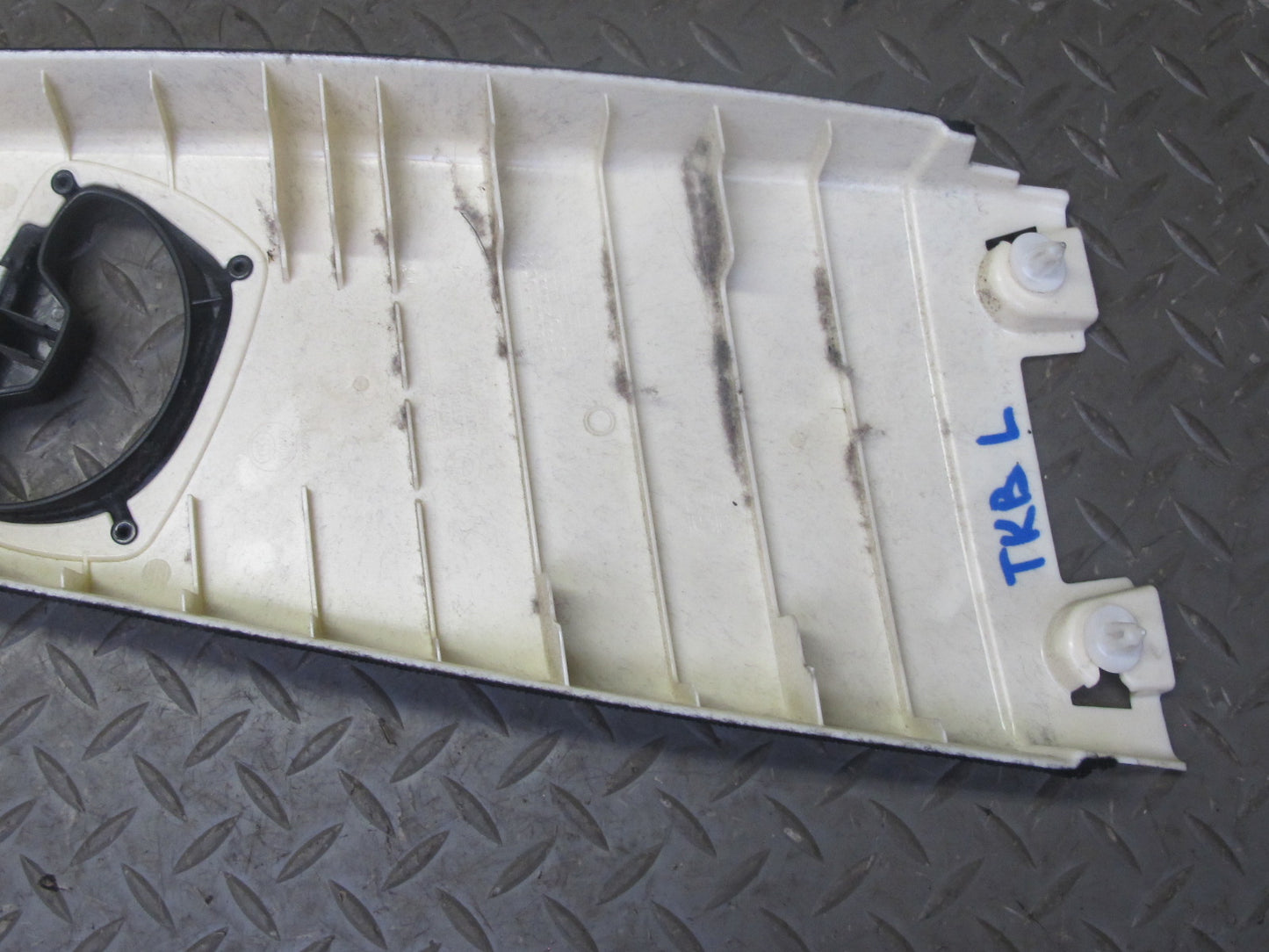 2008-2011 BMW E90 M3 328i 335i Interior B Pillar Upper Trim Panel Set of 2