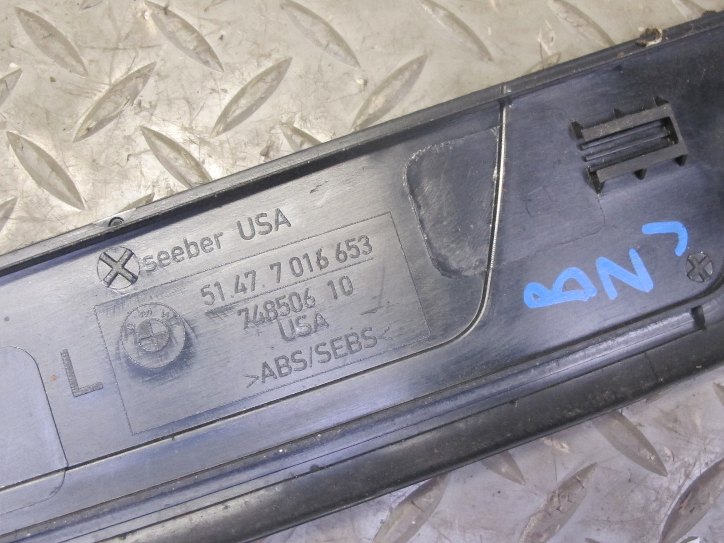03-16 BMW E89 E86 E85 Z4 Set of 2 Left & Right Door Sill Scuff Plate Trim OEM