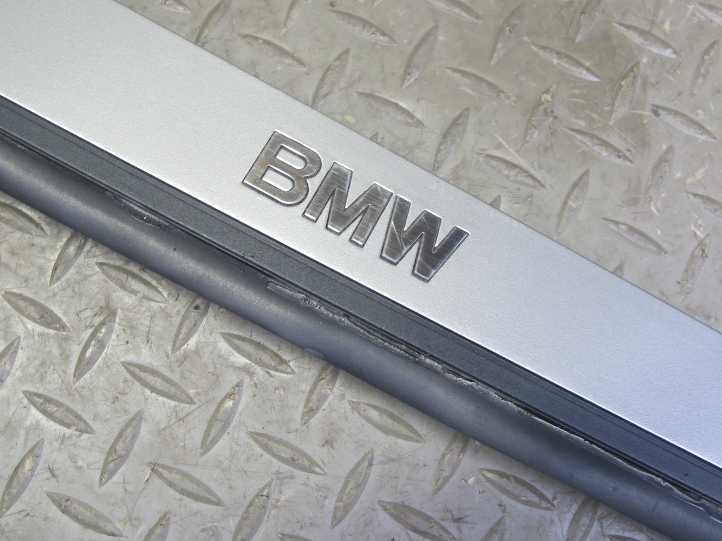 03-16 BMW E89 E86 E85 Z4 Set of 2 Left & Right Door Sill Scuff Plate Trim OEM
