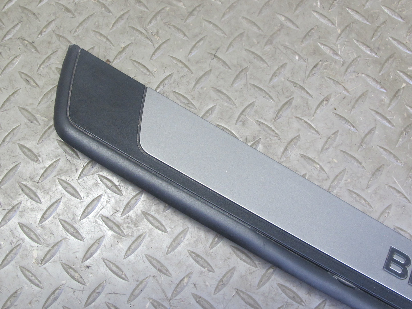 03-16 BMW E89 E86 E85 Z4 Set of 2 Left & Right Door Sill Scuff Plate Trim OEM