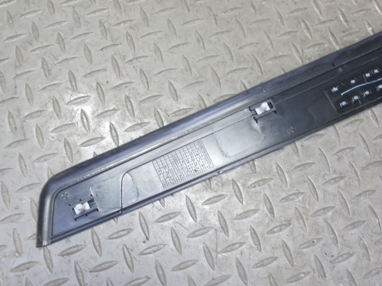 03-16 BMW E89 E86 E85 Z4 Set of 2 Left & Right Door Sill Scuff Plate Trim OEM