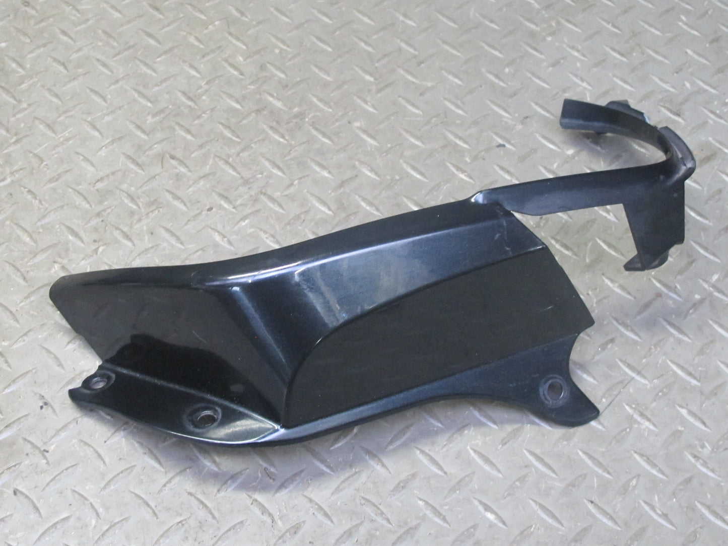 06-08 BMW E85 Z4 Set of 2 Rear Left & Right Tail Light Trim Cover Black OEM