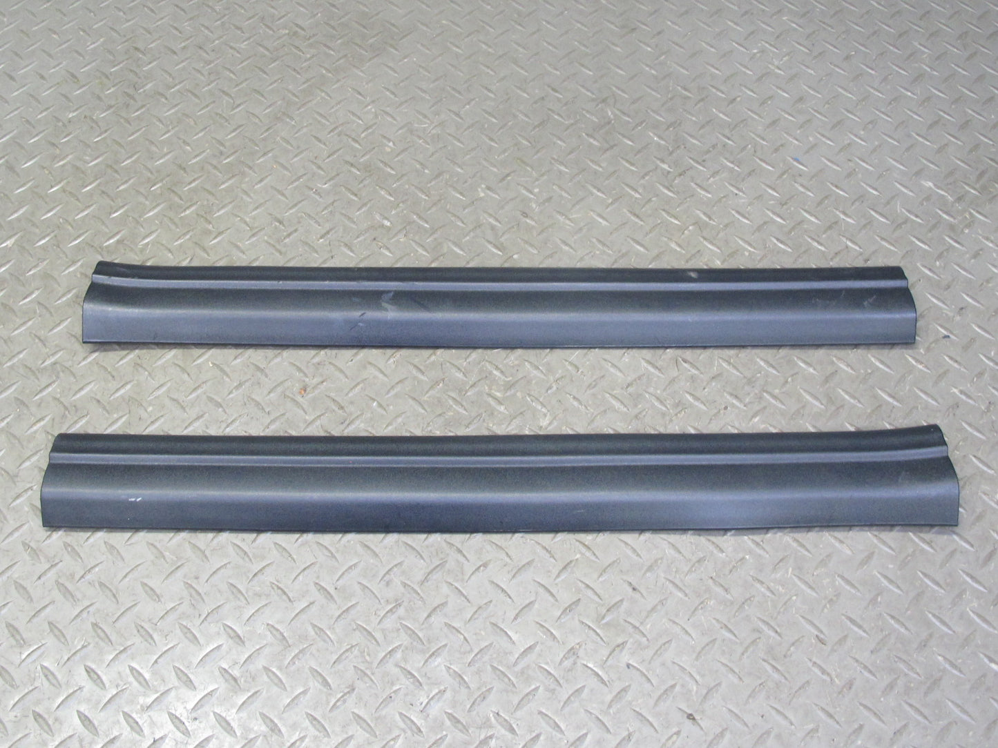 03-08 BMW E85 Z4 Set of 2 Left & Right Door Scuff Sill Plate Trim Cover OEM