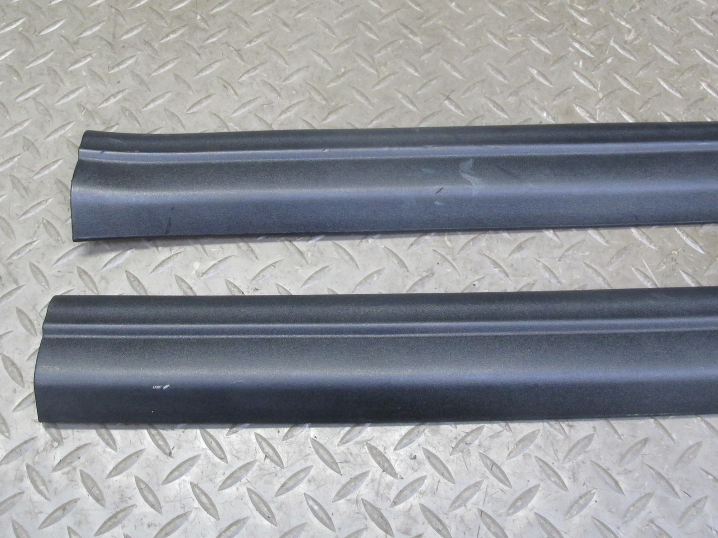 03-08 BMW E85 Z4 Set of 2 Left & Right Door Scuff Sill Plate Trim Cover OEM