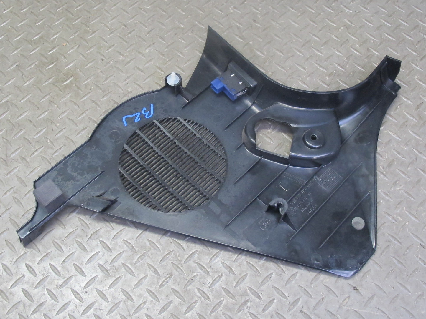 03-08 BMW E86 E85 Z4 Set of 2 Front Left & Right Kick Trim Cover Panel Black OEM