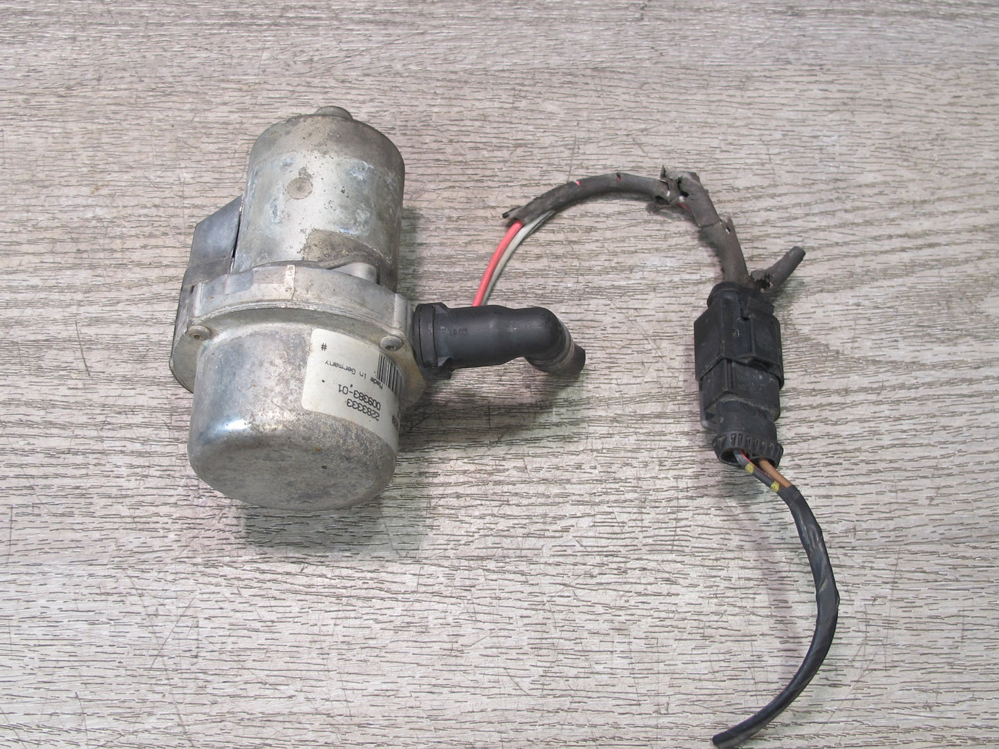 2008-2013 BMW E90 E92 E93 M3 Brake Booster Vacuum Pump 2283333