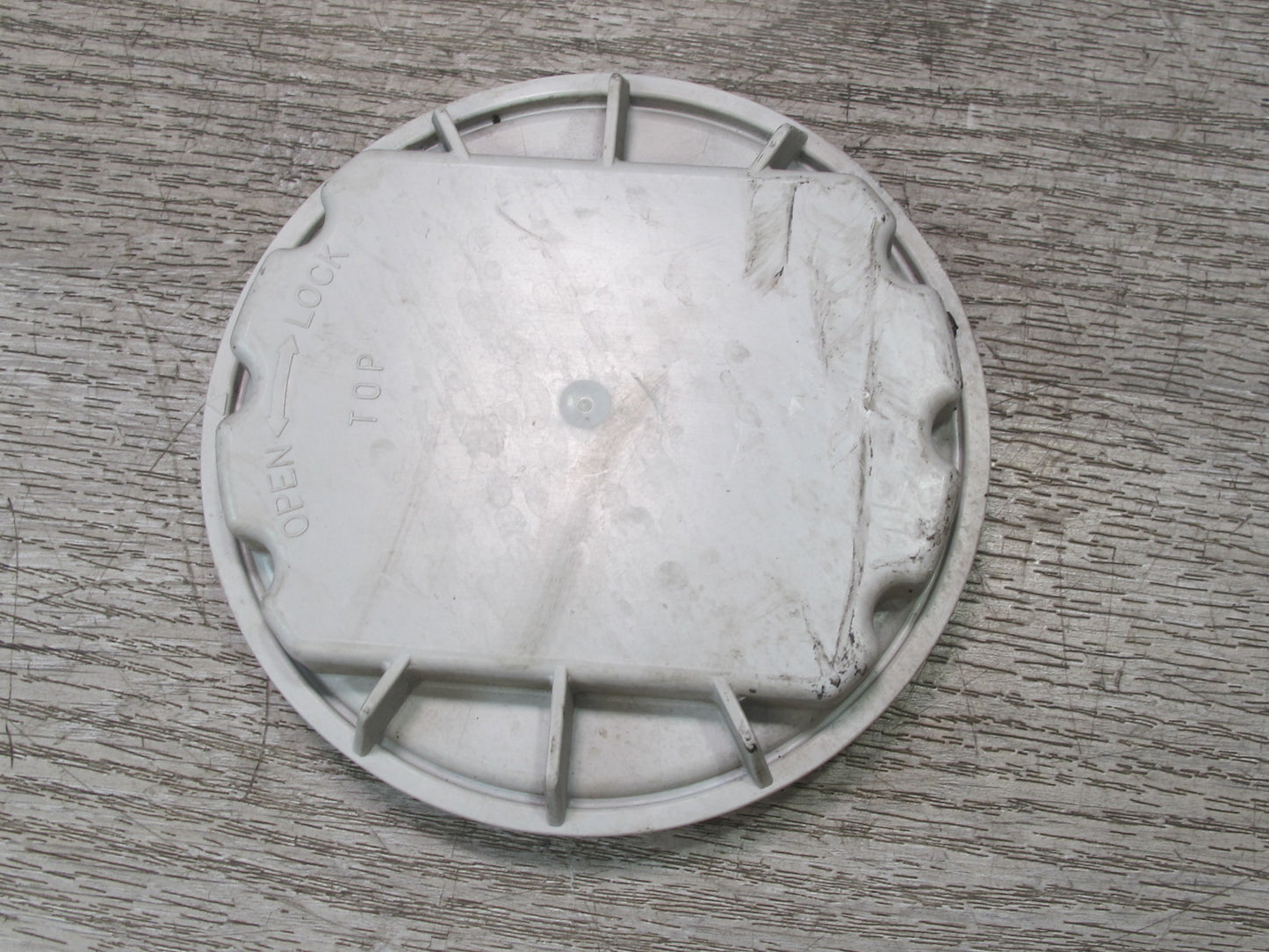 06-09 Nissan 350Z Z33 Front Left or Right Headlight Lamp Bulb Access Cover OEM