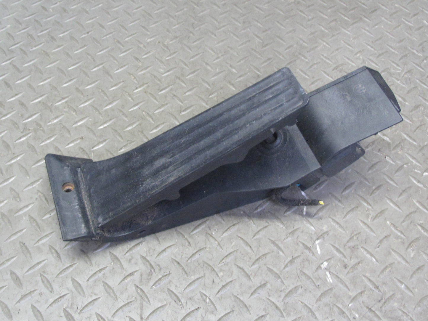 08-13 BMW E90 E92 M3 Under Dash Knee M/T Clutch Brake Gas Acceleration Pedal Set