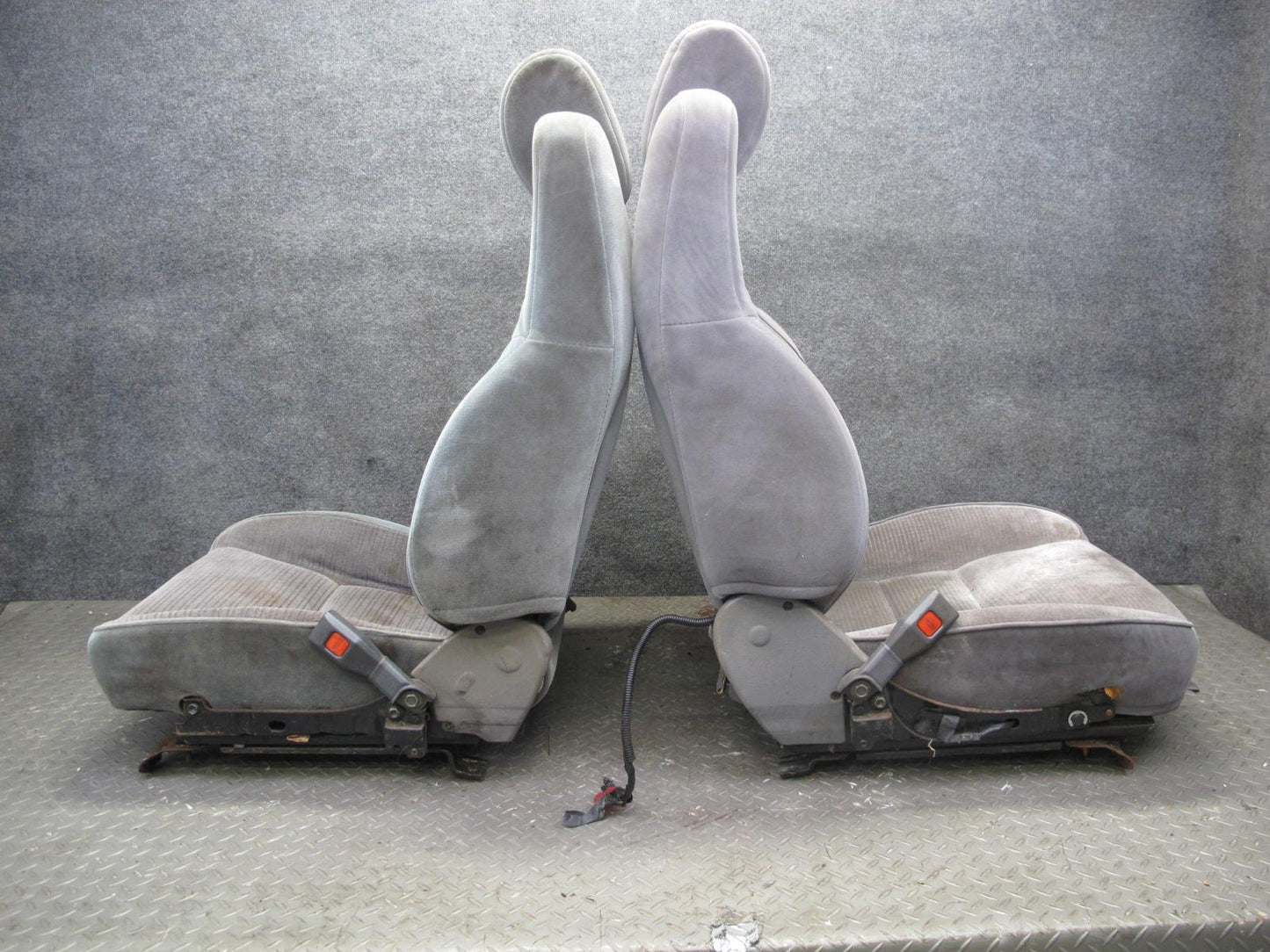 89-92 Toyota Supra MK3 Front & Rear Complete Cloth Seat Set Gray OEM