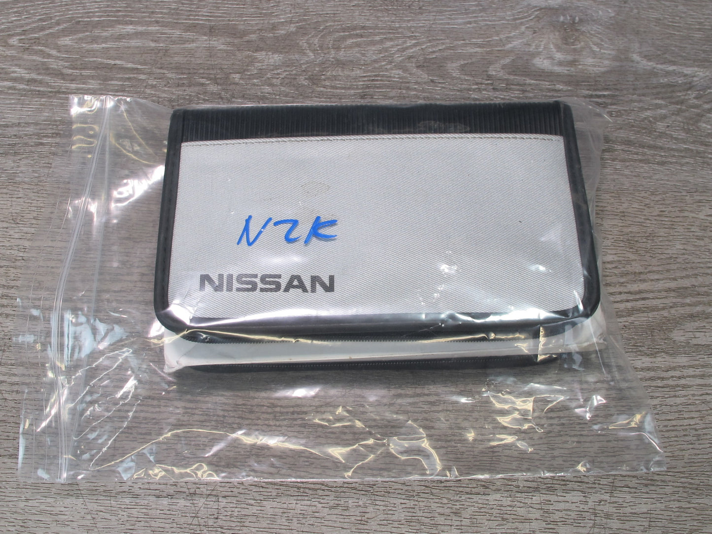 2008 Nissan 350Z Z33 Convertible Owner User Guide Manual Book Set w Case OEM