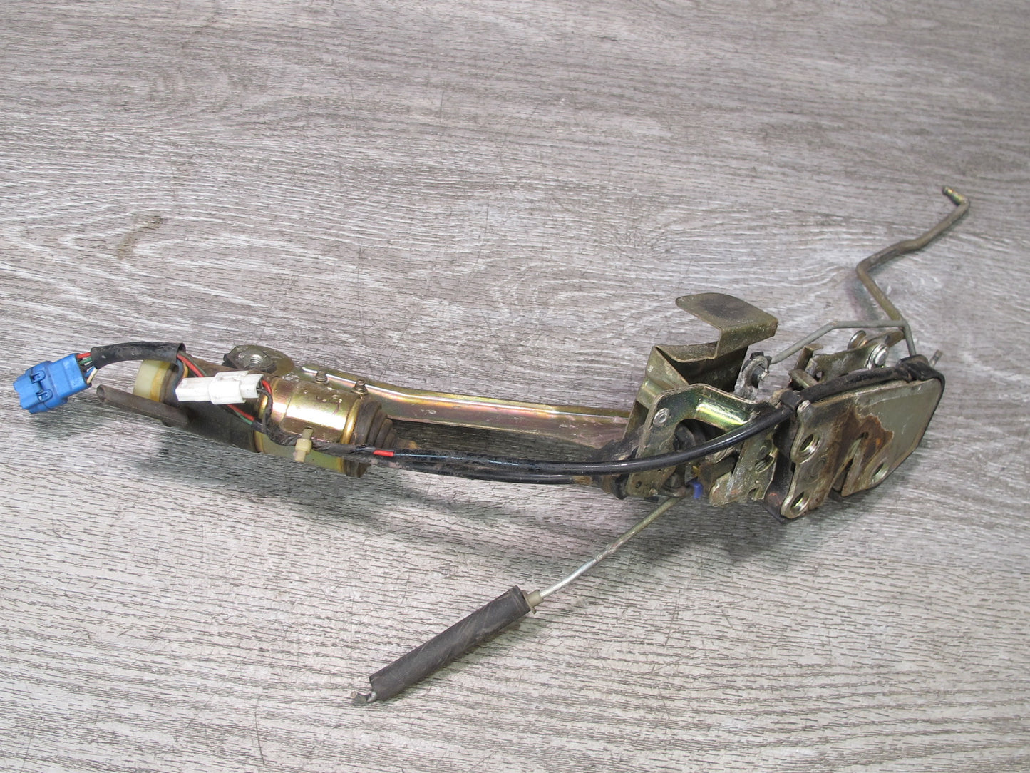88-92 Toyota Supra MK3 Left Driver Door Lock Latch Actuator 85450-14280 OEM
