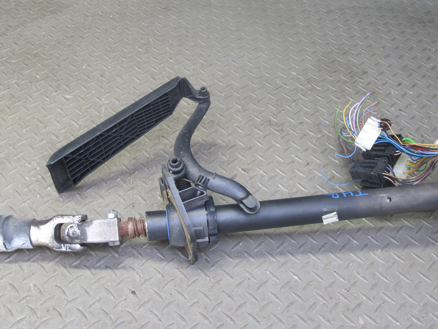 96-99 BMW E36 328iC Coupe Convertible Steering Column w Shaft & Switches OEM