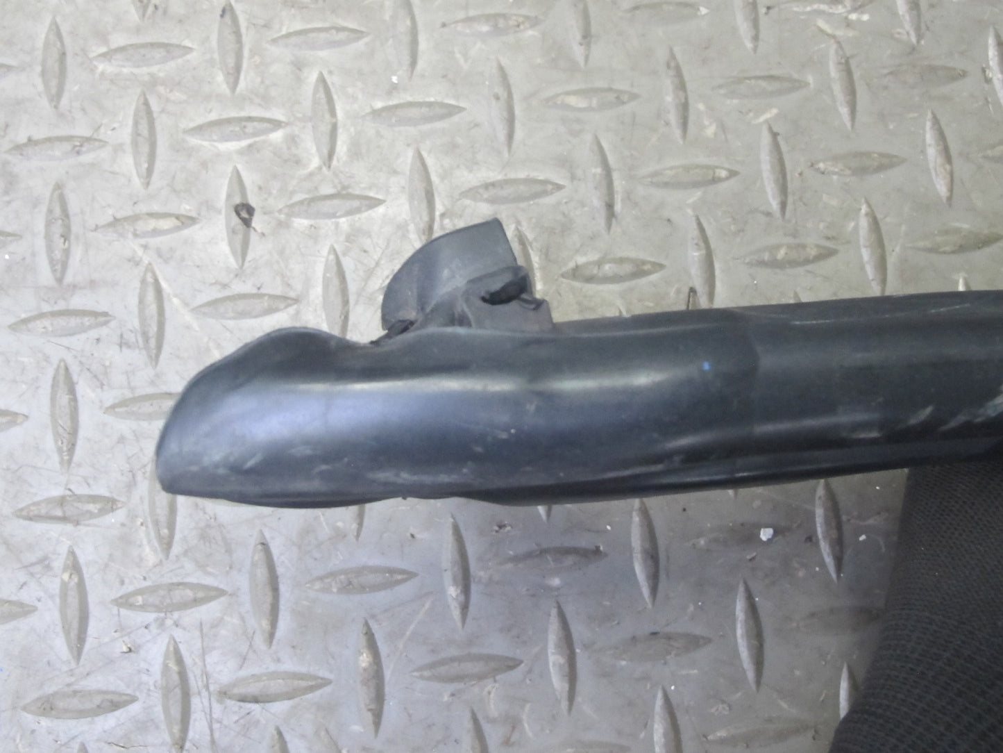 1999-2005 Porsche 911 996 Convertble Left Side Door Weatherstrip Rubber Seal