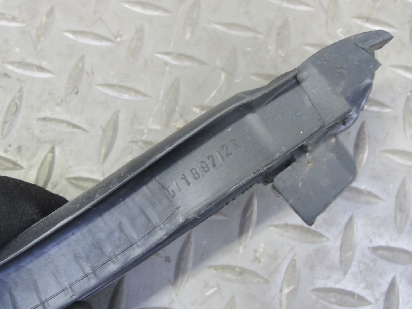1999-2005 Porsche 911 996 Convertble Right Side Door Weatherstrip Rubber Seal