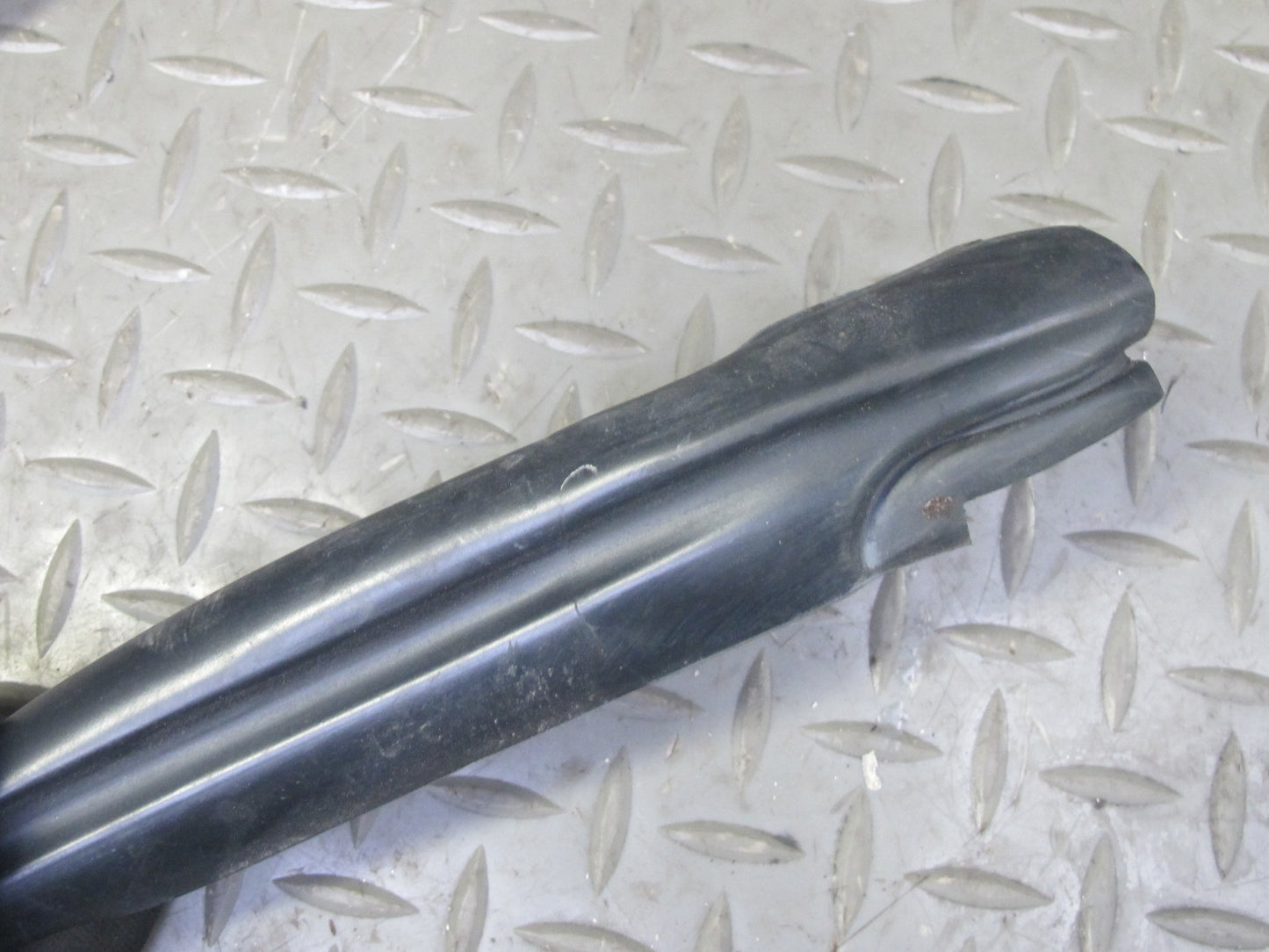 1999-2005 Porsche 911 996 Convertble Right Side Door Weatherstrip Rubber Seal