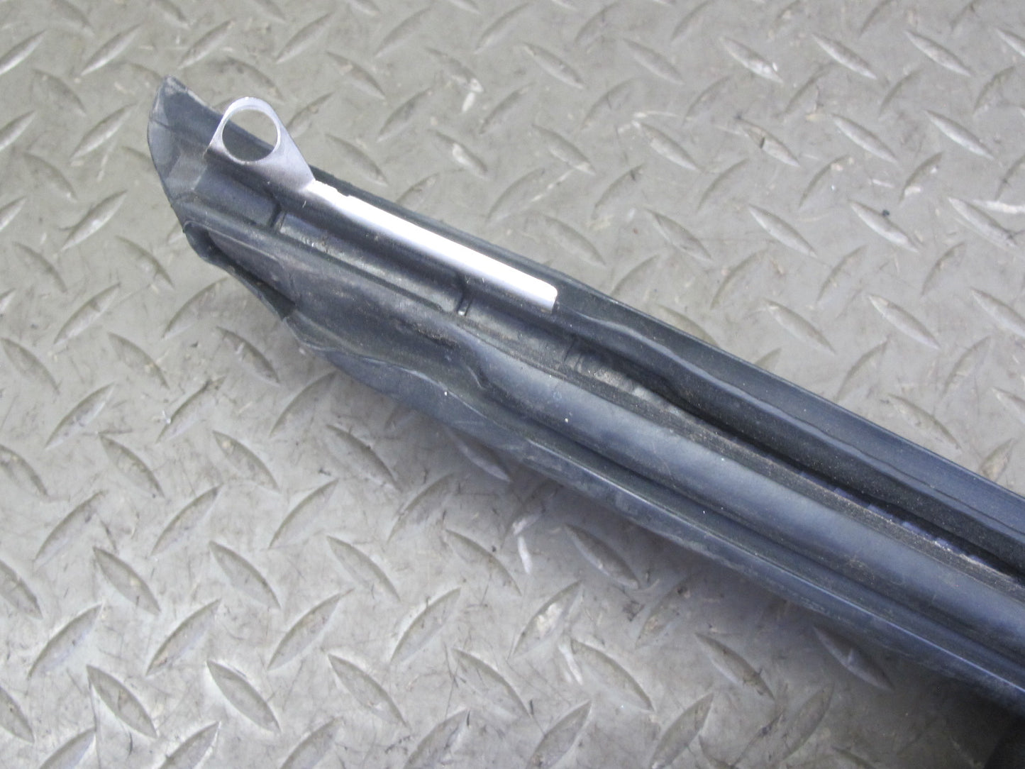 1999-2005 Porsche 911 996 Convertble Right Side Door Weatherstrip Rubber Seal