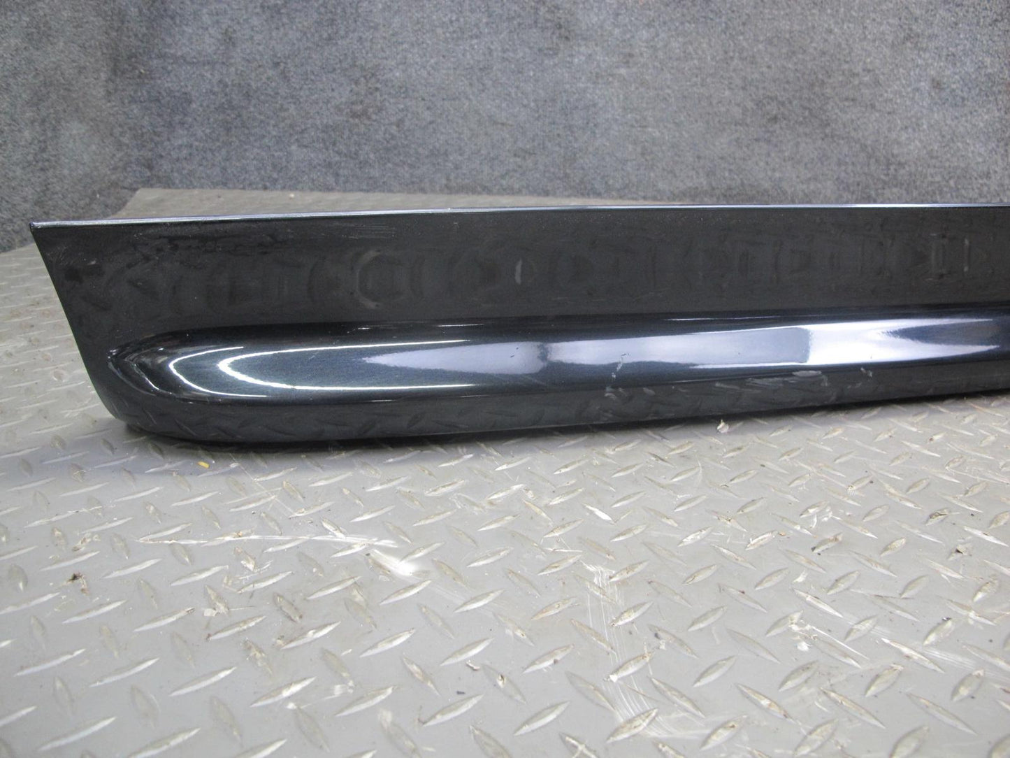 01-06 BMW E46 325Ci 330Ci ZHP 2-DOOR Right Side Skirt Rocker Panel Molding OEM