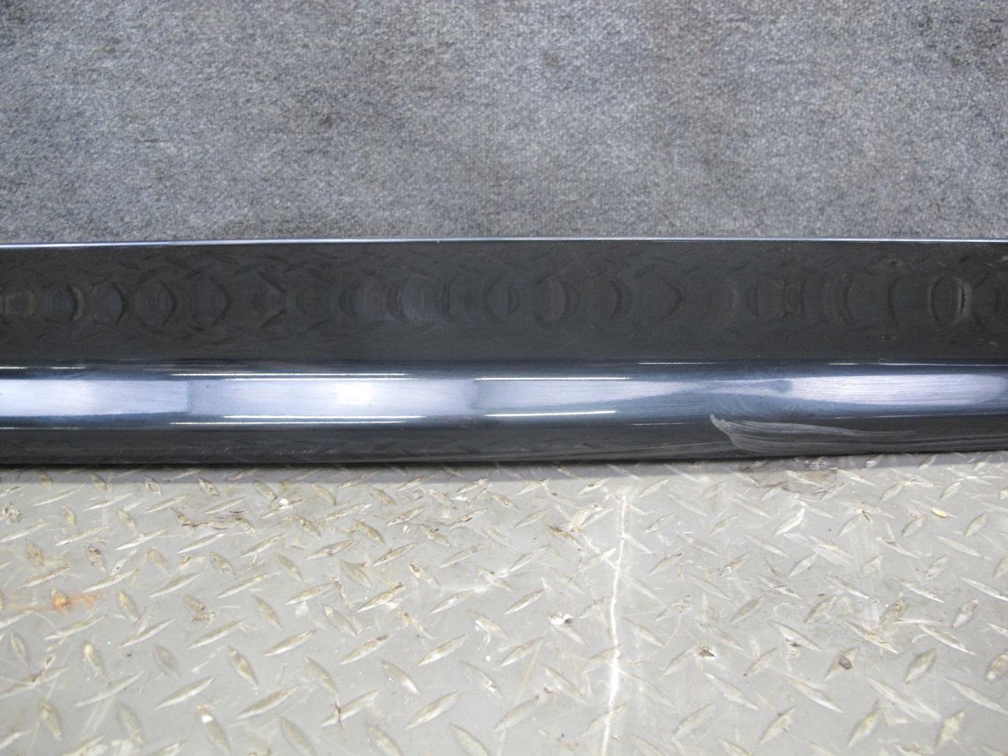 01-06 BMW E46 325Ci 330Ci ZHP 2-DOOR Right Side Skirt Rocker Panel Molding OEM