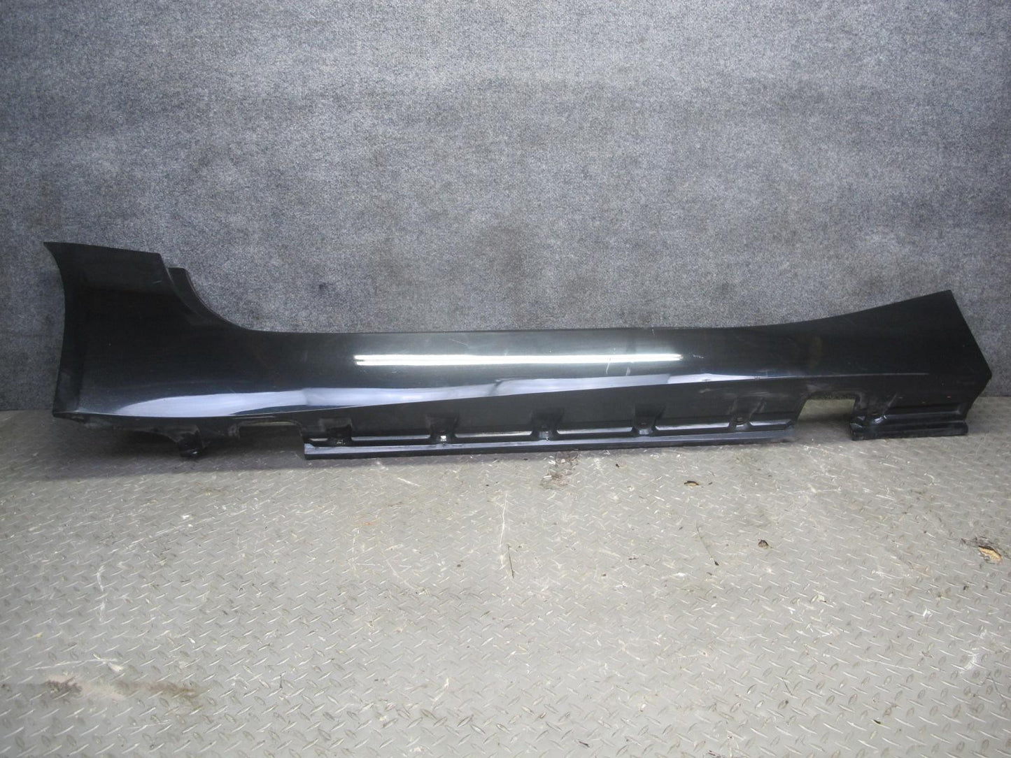 03-08 BMW E85 Z4 Set of 2 Left & Right Side Skirt Rocker Panel Molding Black OEM