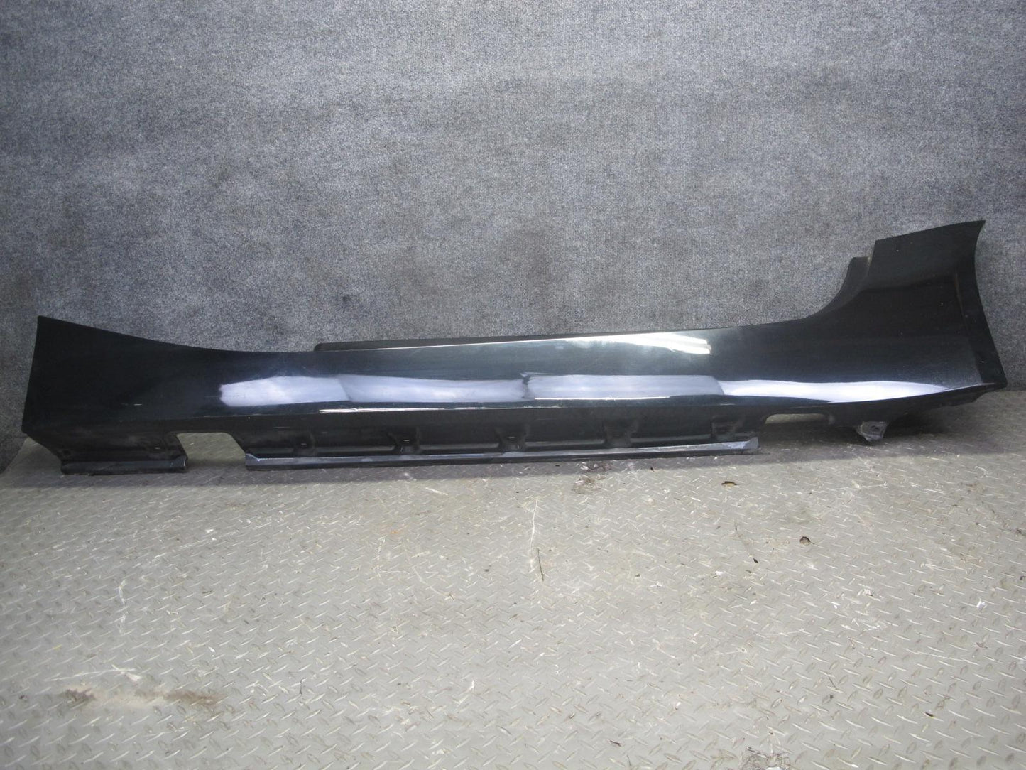 03-08 BMW E85 Z4 Set of 2 Left & Right Side Skirt Rocker Panel Molding Black OEM