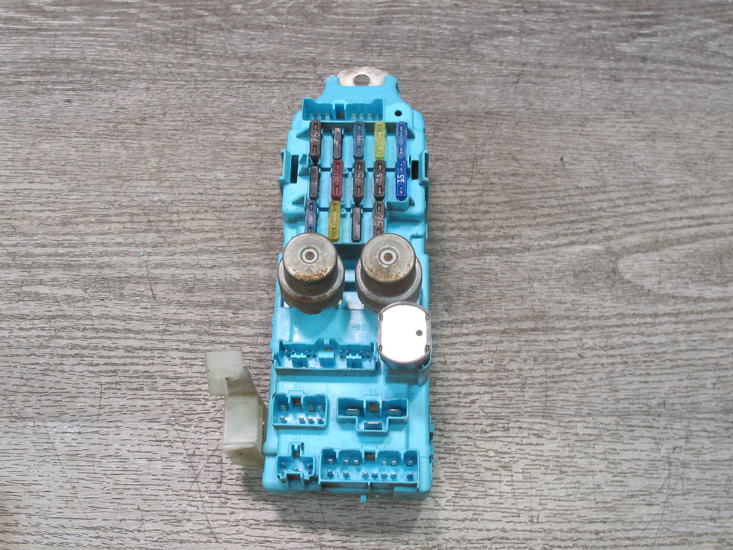 89-92 Toyota Supra MK3 MA70L Integration Relay Fuse Box Module OEM