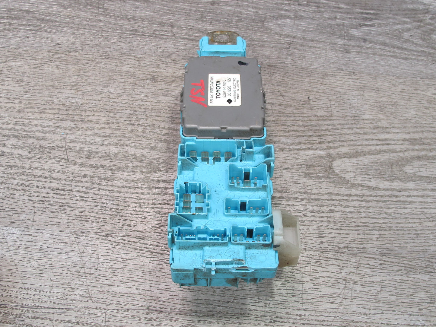 89-92 Toyota Supra MK3 MA70L Integration Relay Fuse Box Module OEM