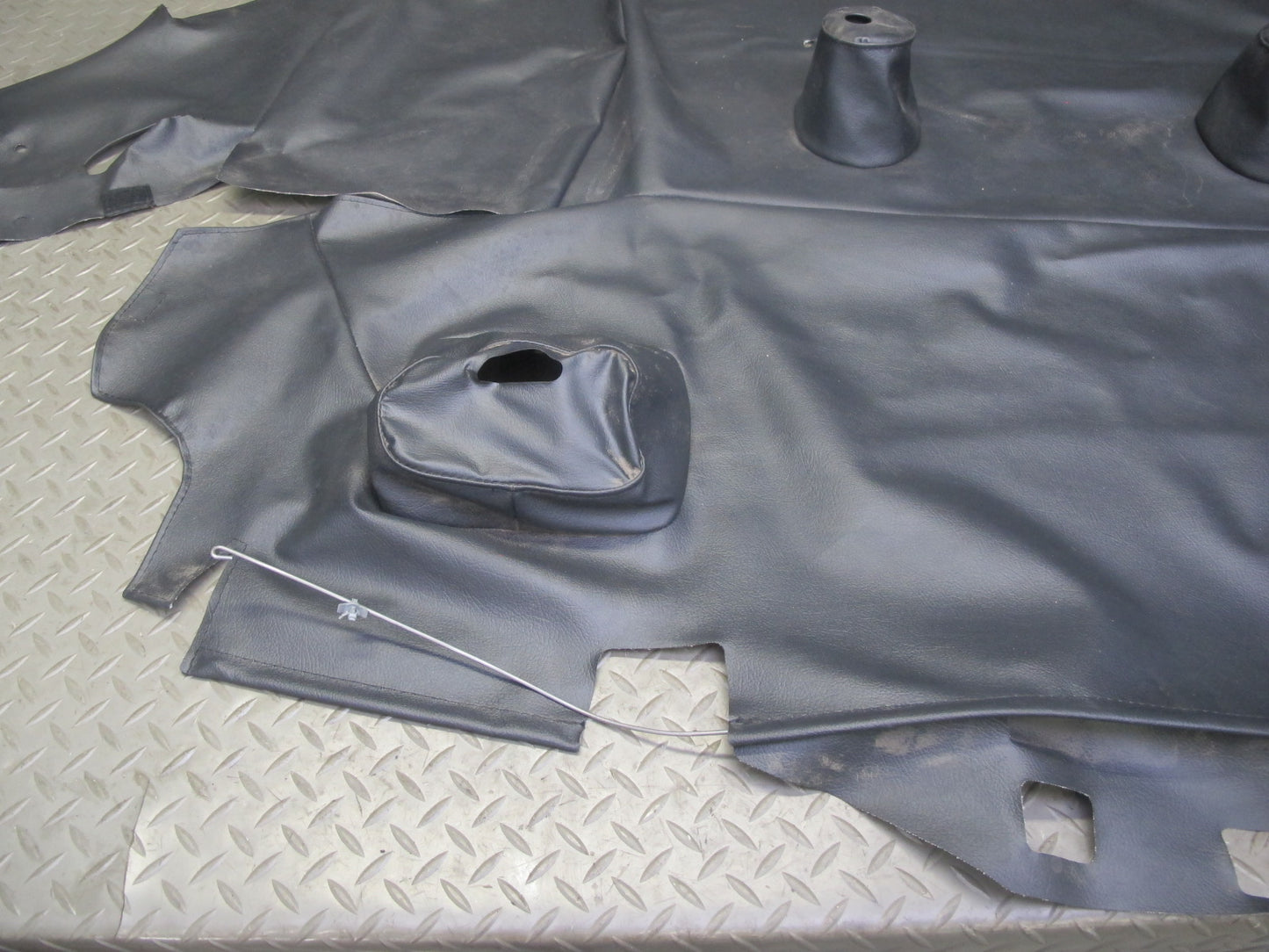 07-09 Nissan 350Z Z33 Convertible Rear Folding Soft TOP Liner Cover Boot OEM