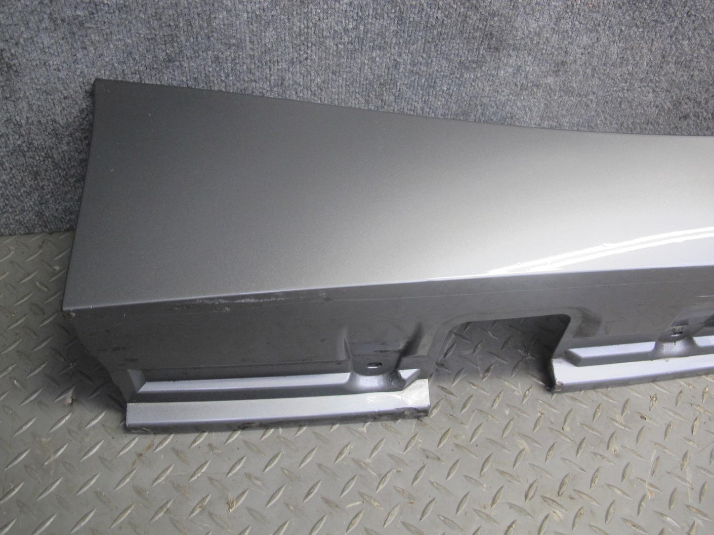 03-08 BMW E85 Z4 Set of 2 Left & Right Side Skirt Rocker Panel Molding Gray OEM