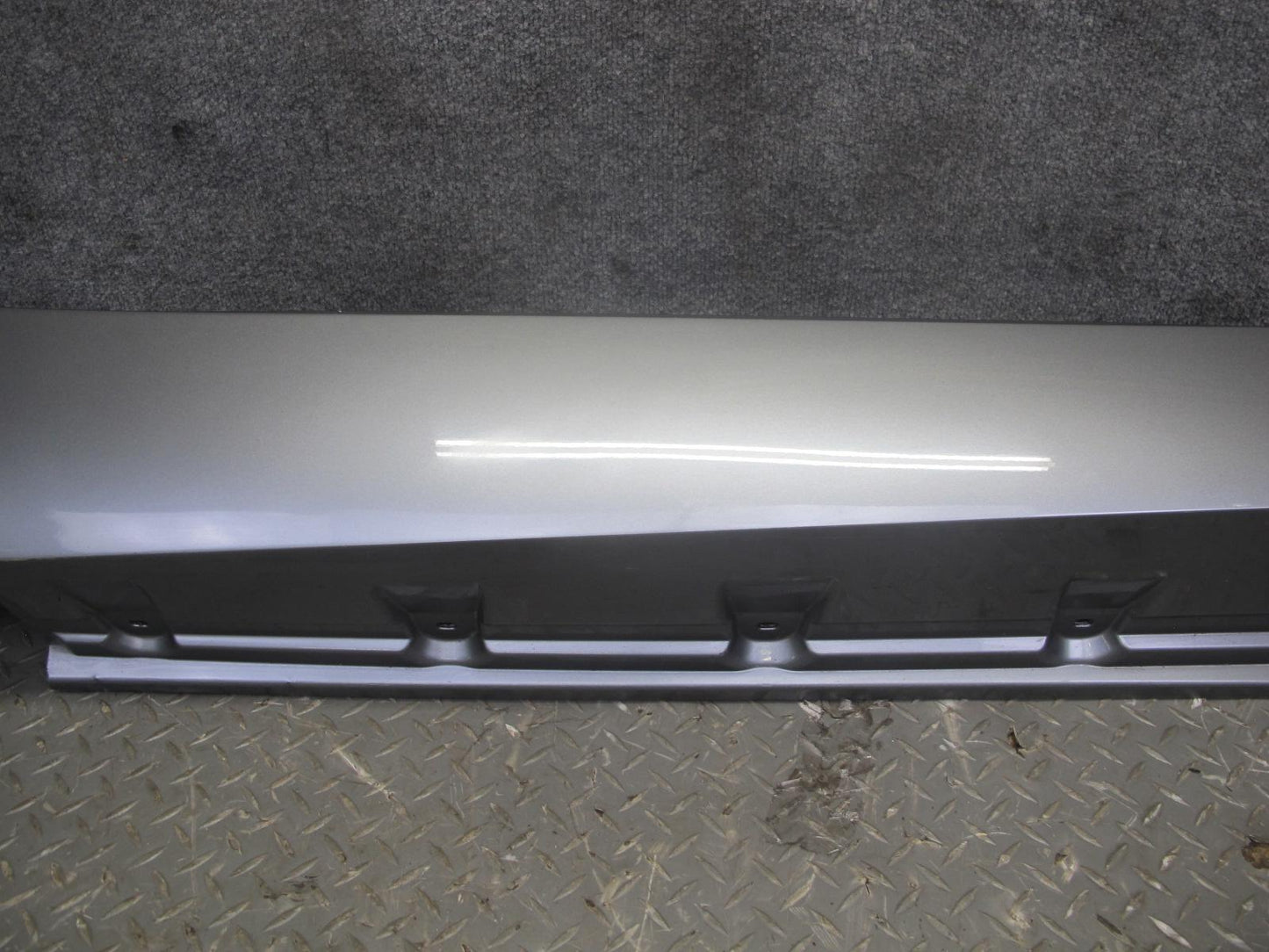 03-08 BMW E85 Z4 Set of 2 Left & Right Side Skirt Rocker Panel Molding Gray OEM