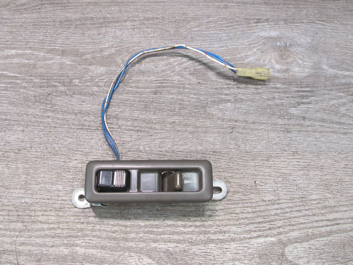 86-92 Toyota Supra MA70L Right Passenger Door Lock Switch Gray w Wire OEM