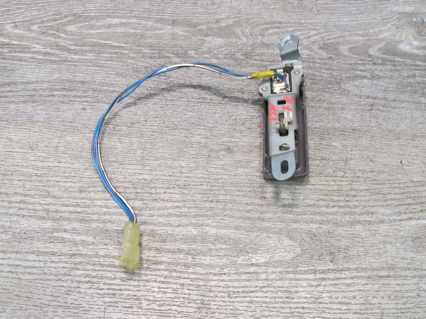 86-92 Toyota Supra MA70L Right Passenger Door Lock Switch Gray w Wire OEM