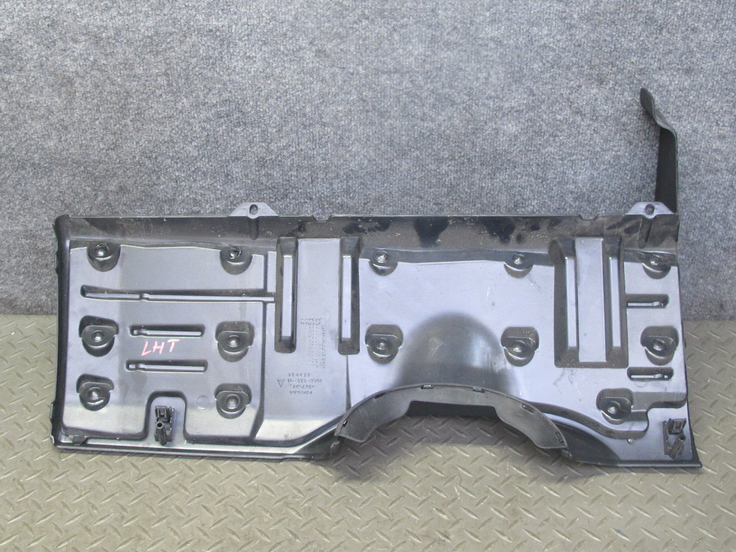 2003-2007 Hummer H2 Dash Front Left Lower Knee Trim Cover Panel 15058424