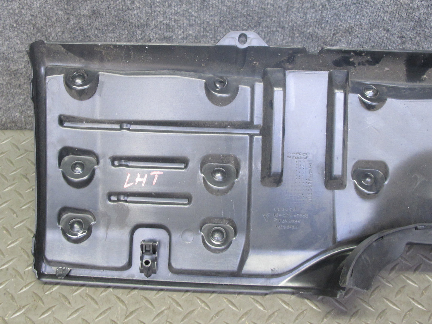 2003-2007 Hummer H2 Dash Front Left Lower Knee Trim Cover Panel 15058424