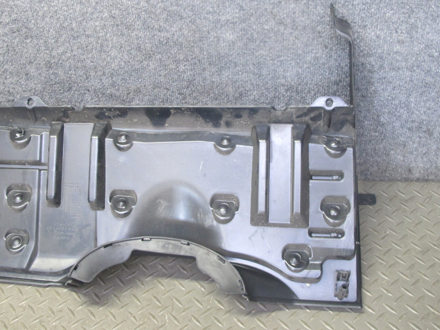 2003-2007 Hummer H2 Dash Front Left Lower Knee Trim Cover Panel 15058424
